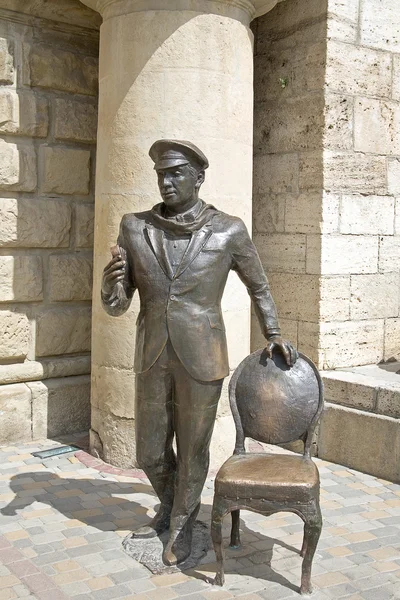 Скульптура писателя Остапа Бендера — стоковое фото