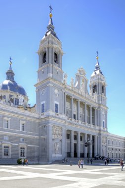 almudena virgin Katolik Katedrali