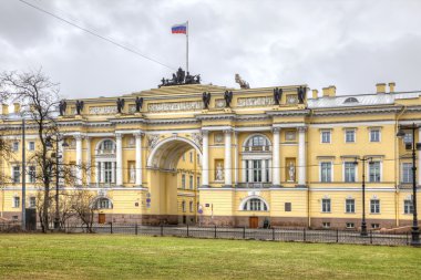 Saint Petersburg. Senato ve kavuşum inşası