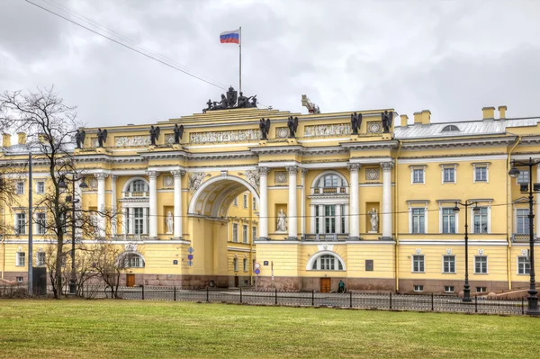 San Petersburgo. El edificio del Senado y el Sínodo — Foto de Stock