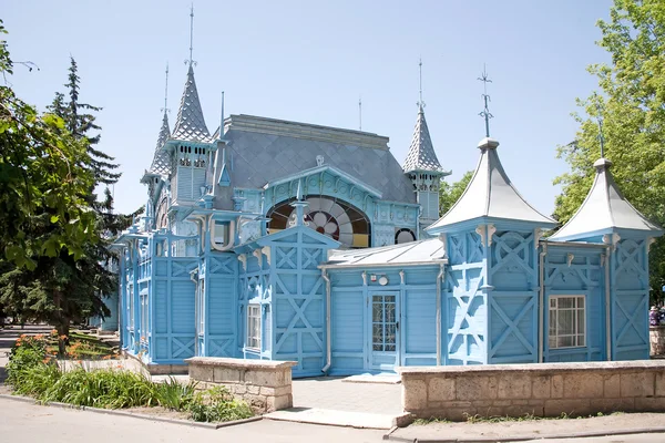 Pyatigorsk. Flower Park. Lermontov Gallery — Stock Photo, Image