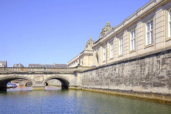 Facade of the Royal Palace Christiansborg — Stock Photo, Image