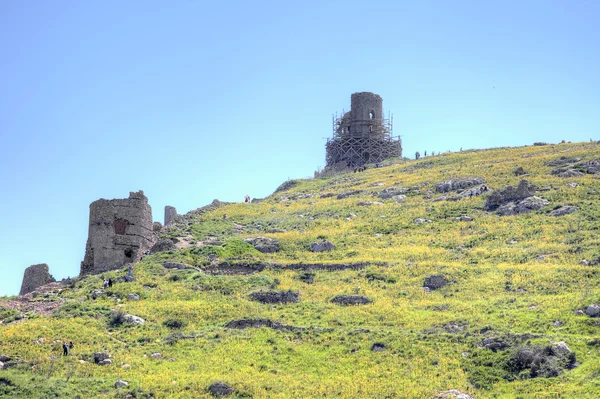 Le rovine della fortezza genovese — Foto Stock