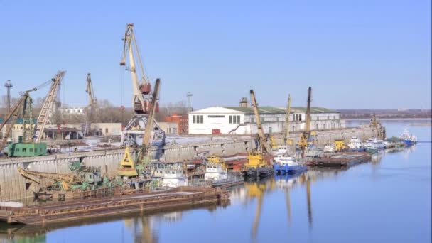 Nizhniy Novgorod. Porto fluvial — Vídeo de Stock