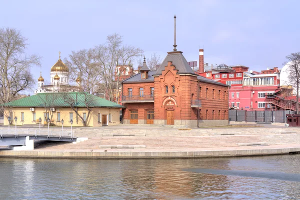 Van de keizer van de Moskou-rivier jachten club — Stockfoto