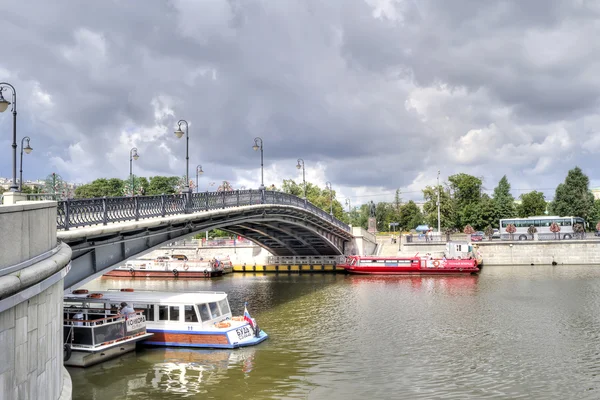 Moskwa. Łużkow most — Zdjęcie stockowe
