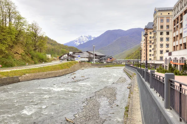 Sochi. Krasnaya Polyana kent tipi yerleşim — Stok fotoğraf