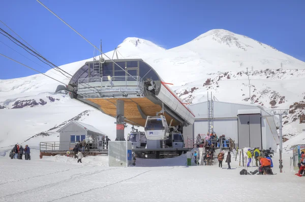 Elbrus. Station der Seilbahn — Stockfoto