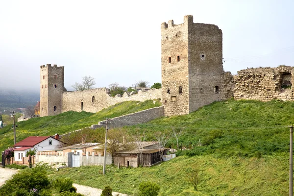 Genuese vesting in Feodosia — Stockfoto