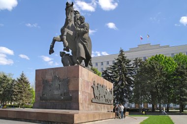 Monument to Red Army soldiers clipart