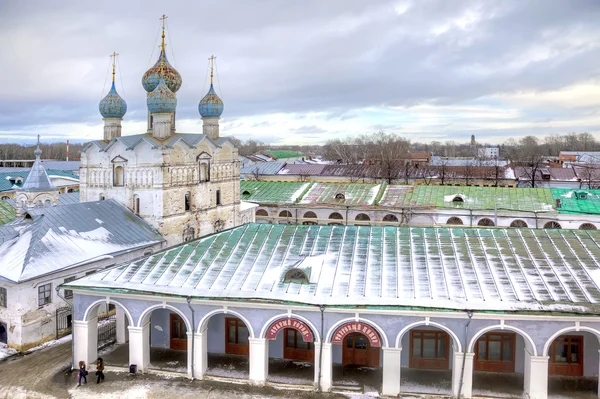 Staden Rostov Veliky. Urbana landskap — Stockfoto