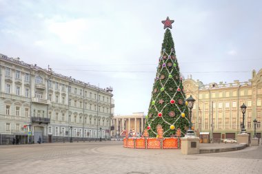 Moskova. Sapozhkovskaya Meydanı
