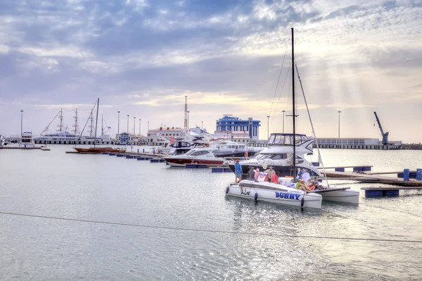 Città di Sochi. Porto marittimo — Foto Stock