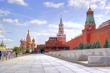 Kızıl meydan. Lenin ve Kremlin Türbesi