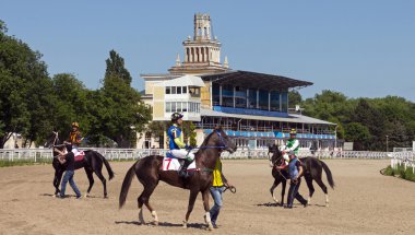 Pyatigorsk içinde yarış at önce