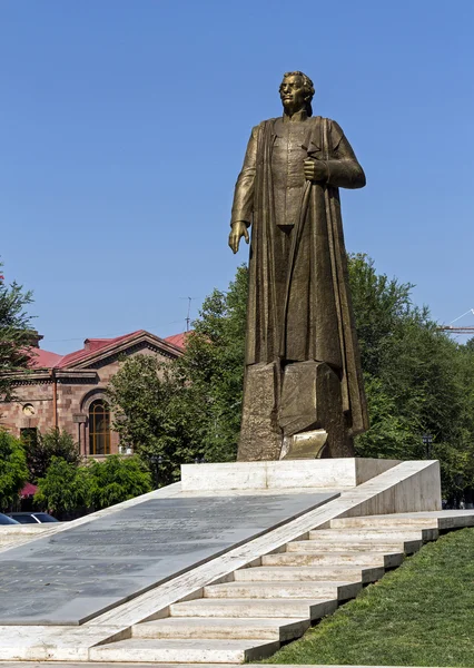 Garegin Njdeh estátua de Yerevan. — Fotografia de Stock