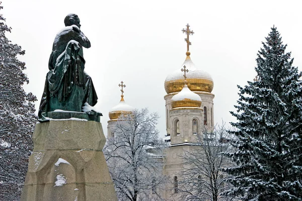 Denkmal Lermontov Und Spasski Kathedrale Wintertag Pjatigorsk Nordkaukasus Russland Das — Stockfoto