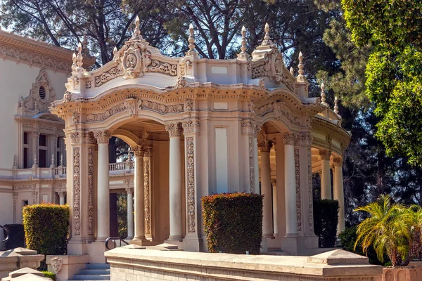 San Diego California May 2014 Colonnade Balboa Park Columns Built — Stock Photo, Image