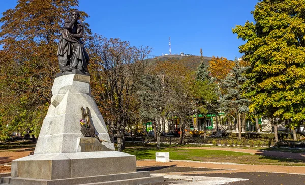 Migliore Nel Poeta Monumento Russo Mikhail Yurievich Lermontov Pyatigorsk Caucaso — Foto Stock