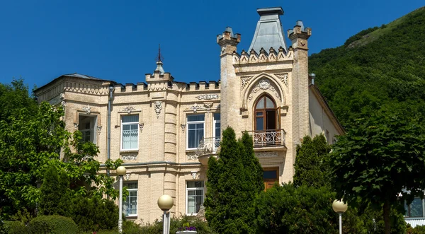 Casa velha bonita — Fotografia de Stock