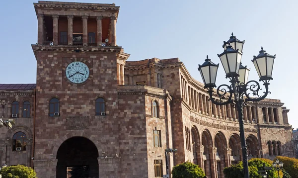 Buildings on a main square — Stock Photo, Image