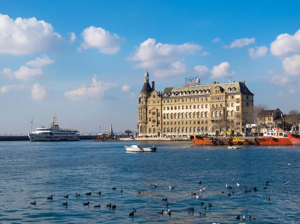 Terminal haydarpasa, Blick vom Bosporus — Stockfoto