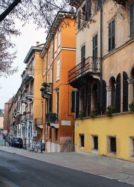 Eski sokak Verona, İtalya — Stok fotoğraf