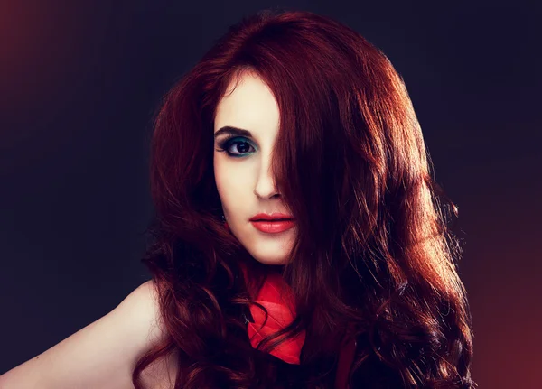 Modelo com cabelo vermelho — Fotografia de Stock