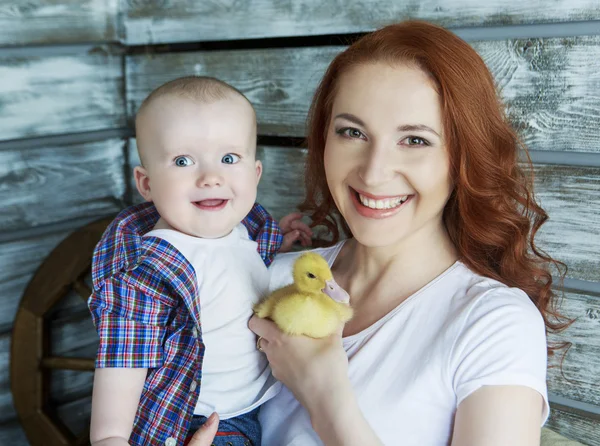 Madre y su hijo —  Fotos de Stock