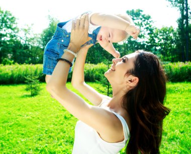 Anne ve bebek açık