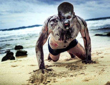 zombi sahilde