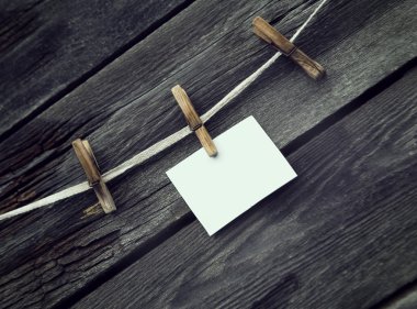 ip kağıt ile clothespins ile