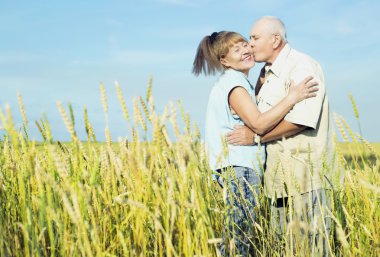 yaşlı çift açık mutlu