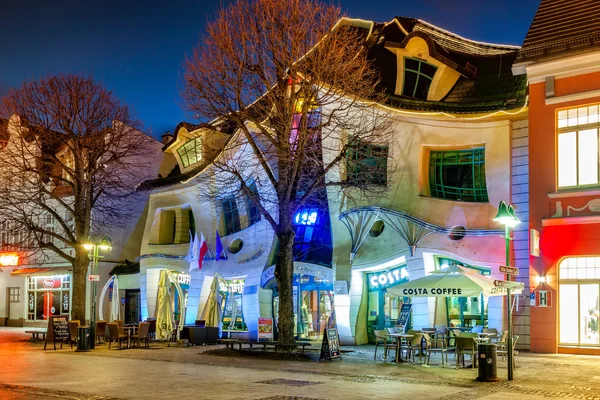Crooked house in Sopot — Stockfoto
