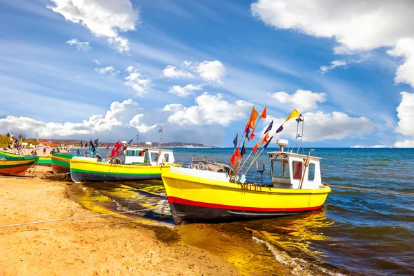 Barcos na praia — Fotografia de Stock