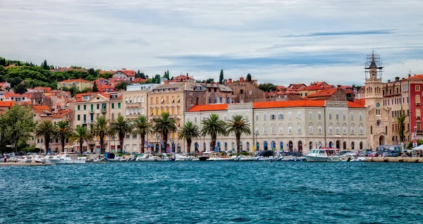 Arquitectura del casco antiguo de Split, Croacia . — Foto de Stock