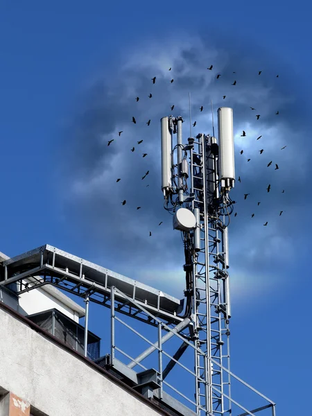 Mobile antenna — Stock Photo, Image