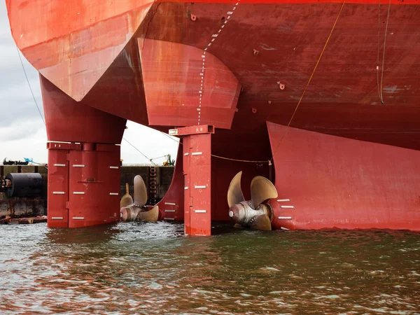 Hélice de navio em água — Fotografia de Stock