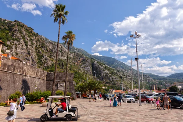 City life of Kotor — Stock Photo, Image