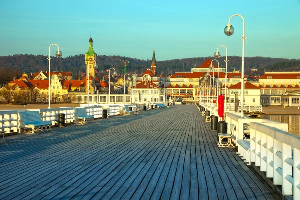 Seebrücke in Sopot am Morgen — Stockfoto