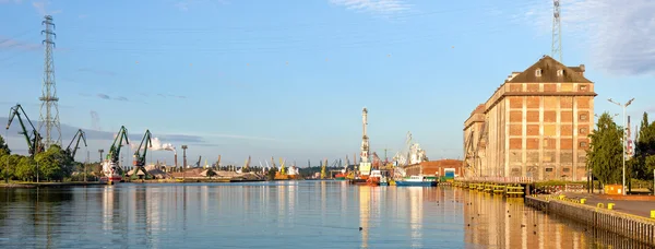 Port at morning — Stock Photo, Image