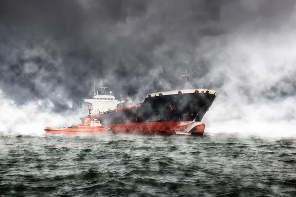 La tormenta en el mar —  Fotos de Stock