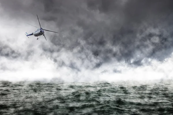 A helicopter Rescue — Stock Photo, Image