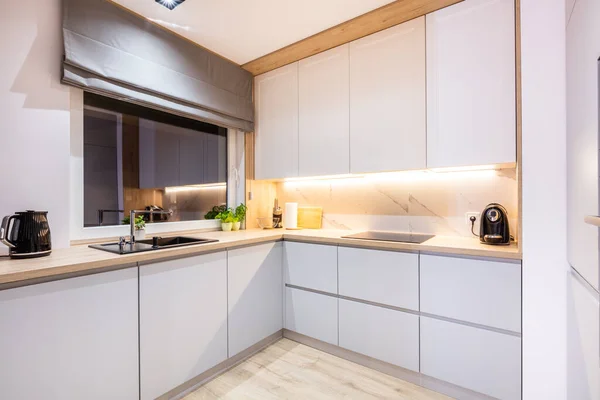 Móveis Cozinha Pequeno Apartamento Moderno Para Alugar Design Interiores — Fotografia de Stock