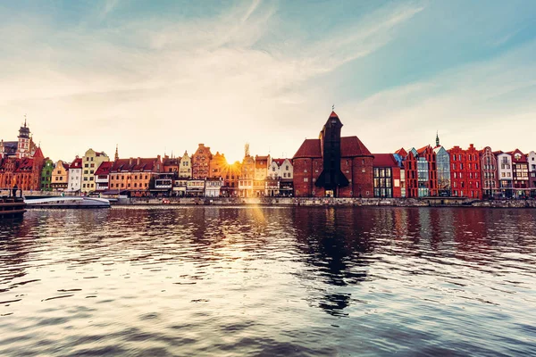 Polonya Nın Eski Gdansk Danzig Kasabası Zuraw Vinci Motlawa Nehri — Stok fotoğraf
