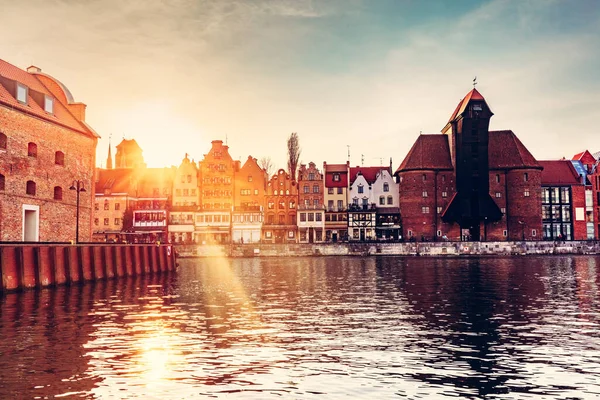 Casco Antiguo Gdansk Danzig Polonia Grúa Zuraw Río Motlawa —  Fotos de Stock