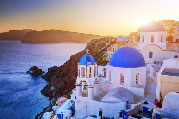 Oia ciudad en la isla de Santorini — Foto de Stock