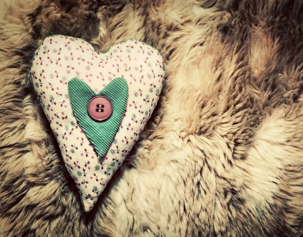 Vintage cuore peluche fatto a mano — Foto Stock