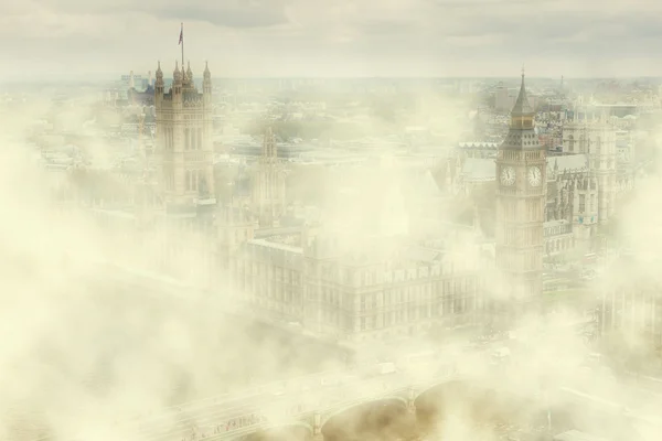 Big Ben, o Palácio de Westminster — Fotografia de Stock