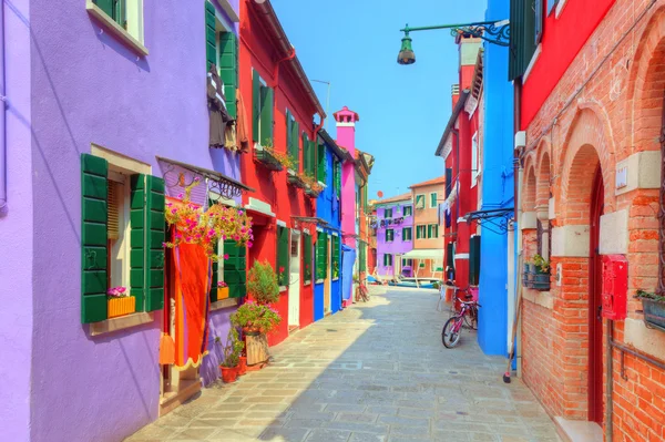 Maisons colorées sur l'île de Burano — Photo